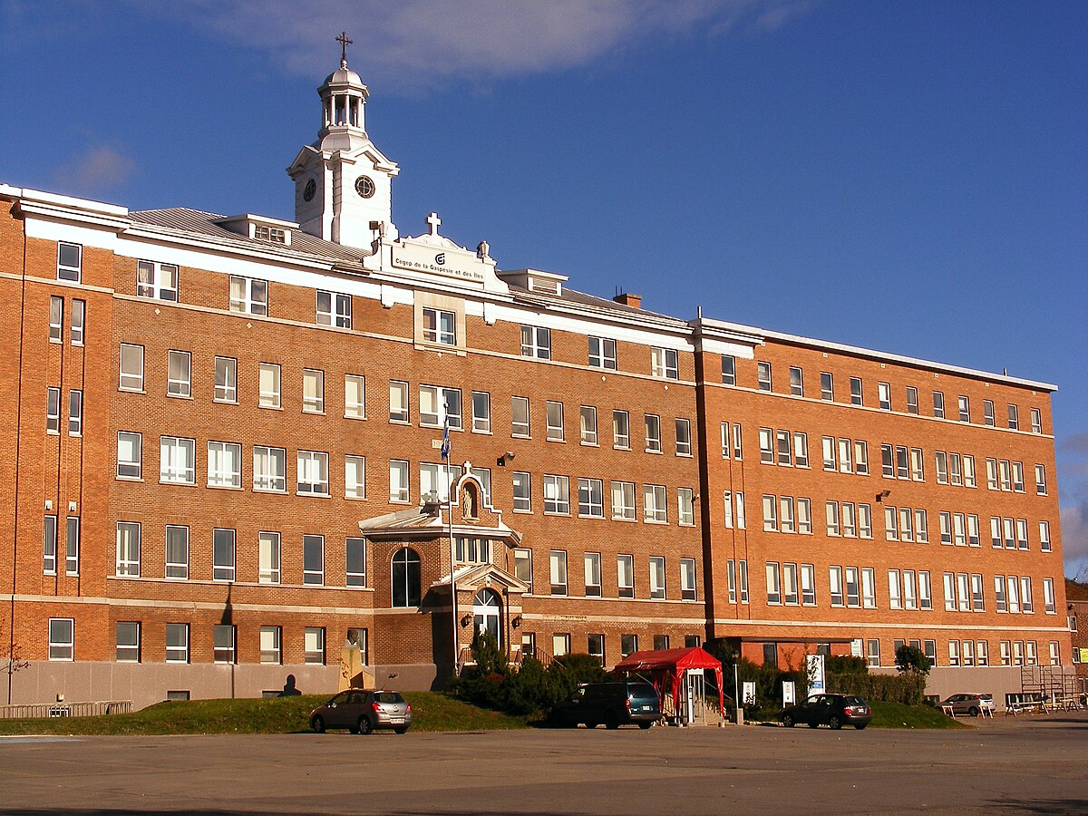 CEGEP GASPE COLLEGE